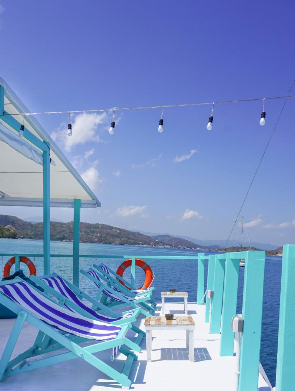 Le Pirate Boatel - Floating Hotel Labuan Bajo Dış mekan fotoğraf